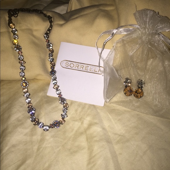 SOLD Sorrelli Set. Necklace & Earrings. Like New. - Picture 2 of 3